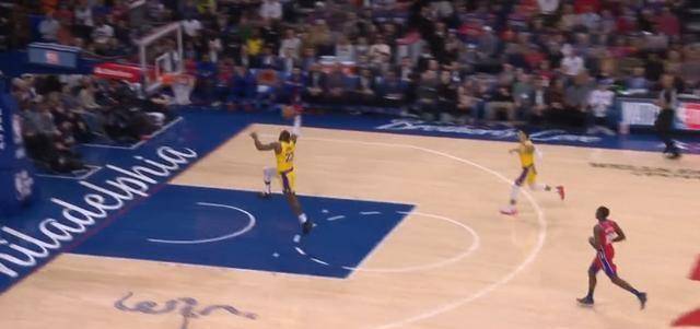  兰斯定位球防守漏洞百出连续两场因定位球丢分